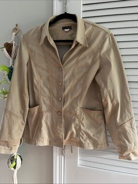 Women’s Beige Tailored Button Jacket